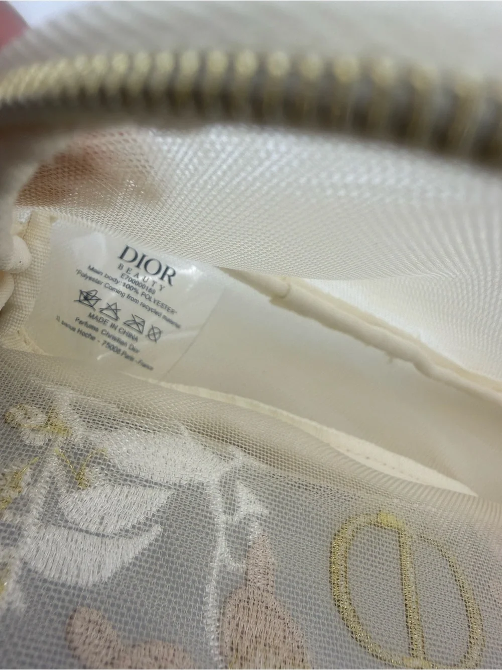 Dior 2025 Mother’s Day Cosmetic Pouch-Slight Damage to Box